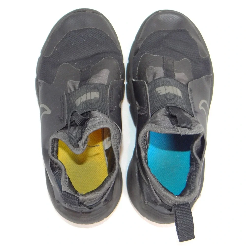 Nike Dynamo Go‎ FlyEase Kids Black Anthracite Sneakers DJ6040-001 Size 13.5C